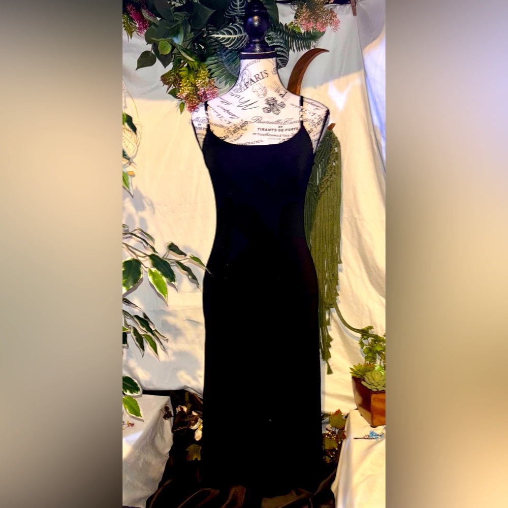 Planet Gold Black Spaghetti Strap Midi Dress | Size S | Slip Dress 🖤